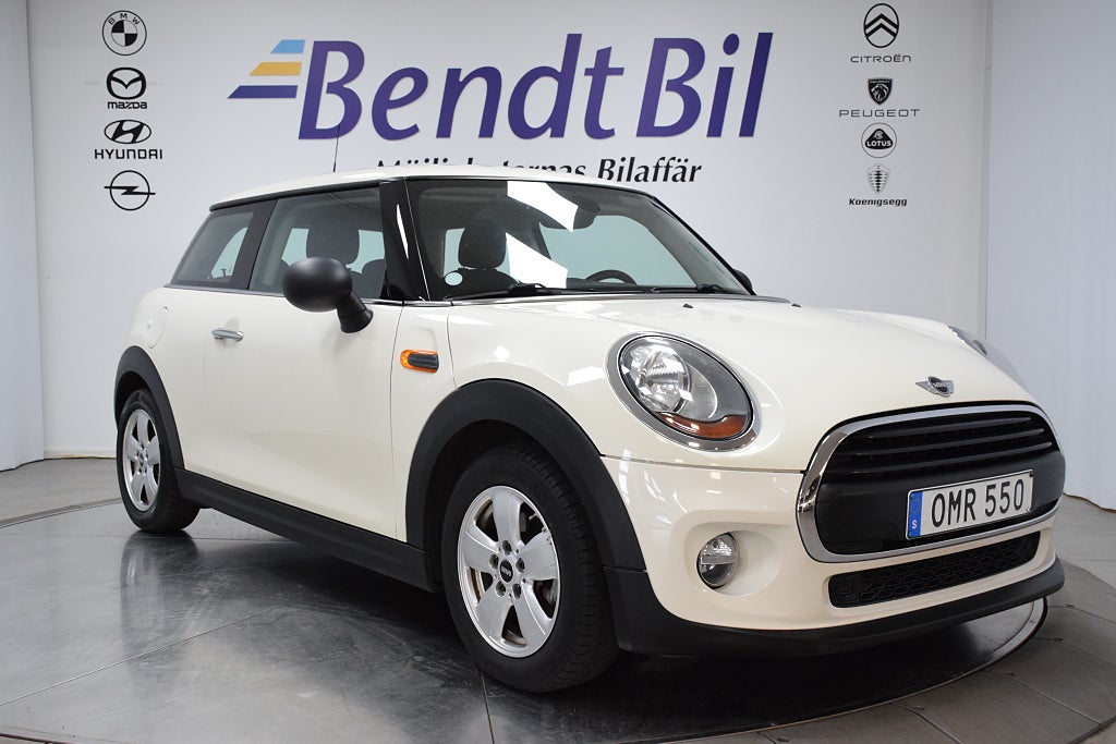 MINI One 3-dörrars Pepper | Farthållare | En ägare | 