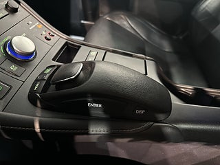Lexus CT 200h 1.8 CVT Hybrid Executive Mvärm Kamera Skinn SoV – bild 20