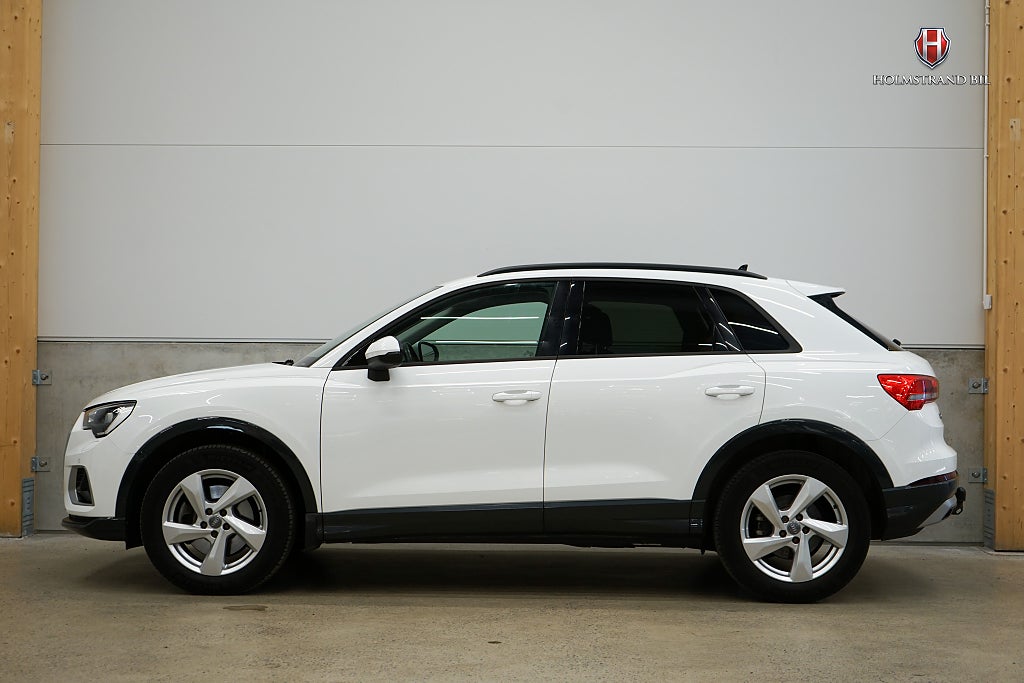 Audi Q3 40 TDI quattro quattro Proline Adv D-värme Drag Carplay