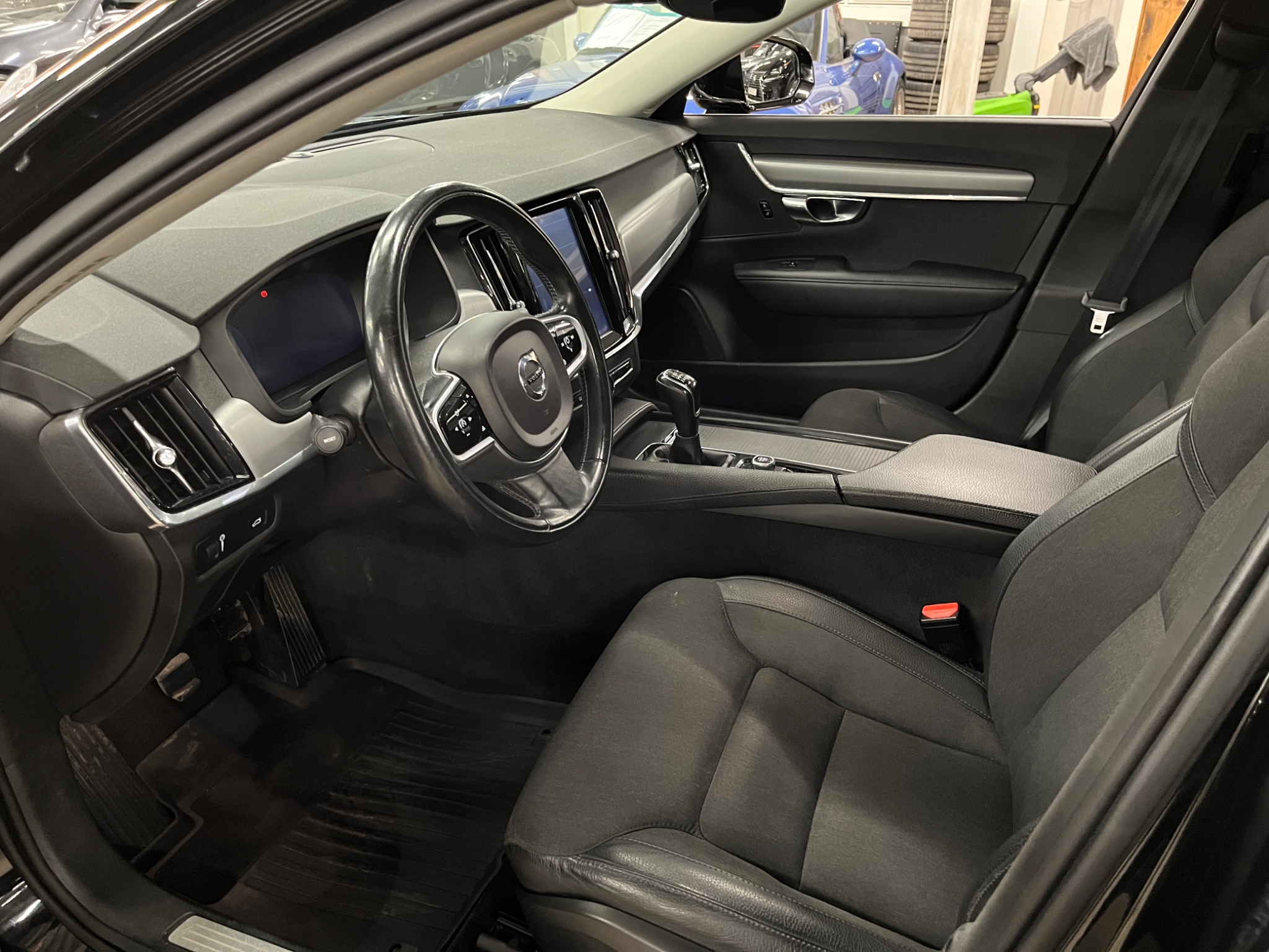 Volvo V90 D3 Momentum Euro 6 2018, bild 5/30