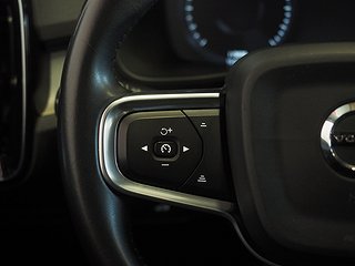 SUV Volvo XC40 20 av 23