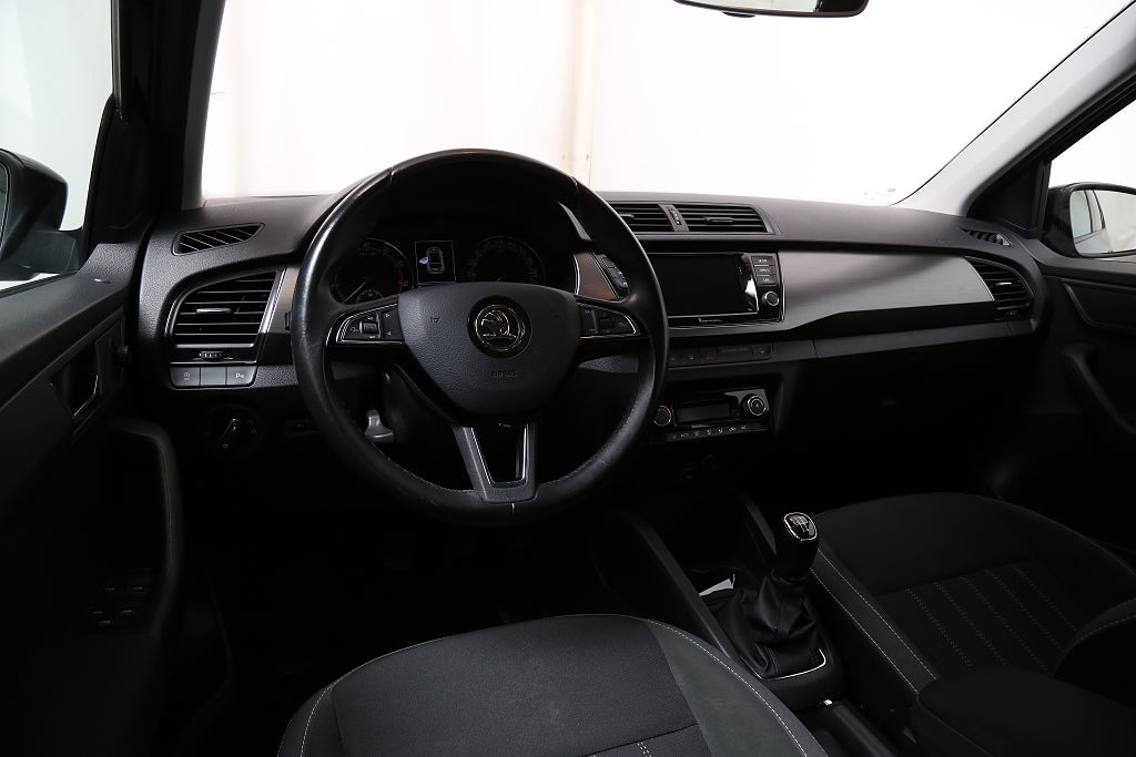 Skoda Fabia 1,0 TSI 95hk Style P-sensorer Kamera Komfortpaket 2020