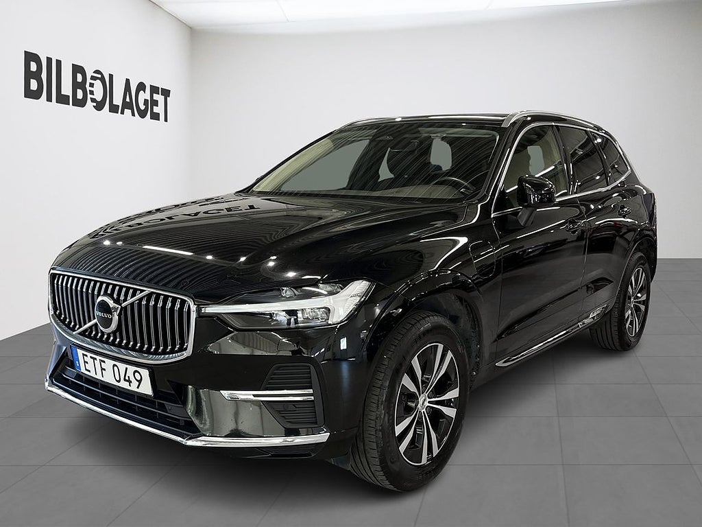 Volvo XC60 Recharge T6 Core Drag Navi Panorama Backkamera