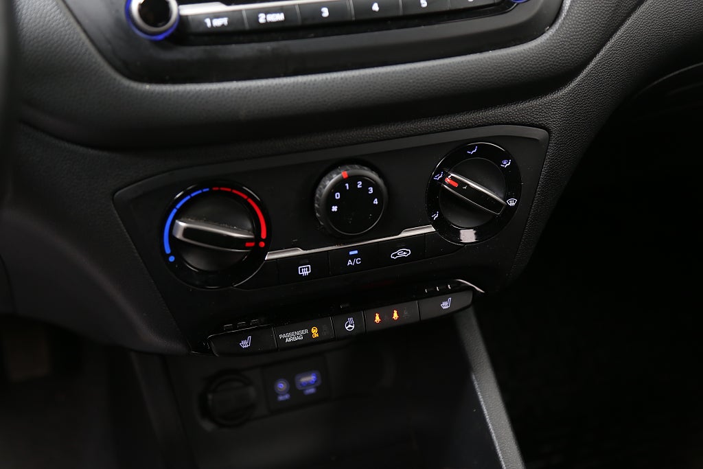Hyundai i20 1,2 Move! 5D Bluetooth Dragkrok 2018