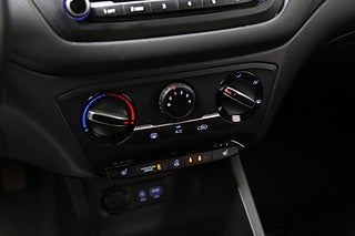 Halvkombi Hyundai i20 20 av 22