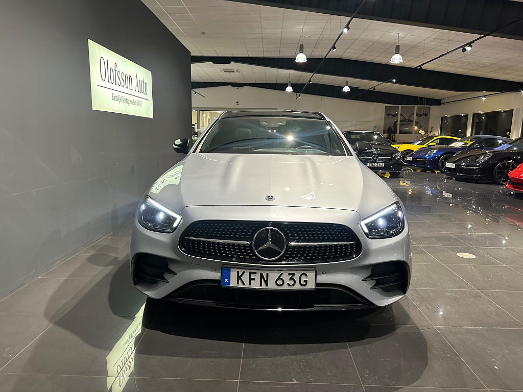 Mercedes-Benz E 300 d 4MATIC Kombi AMG Luftfjädring skinn - bild 4