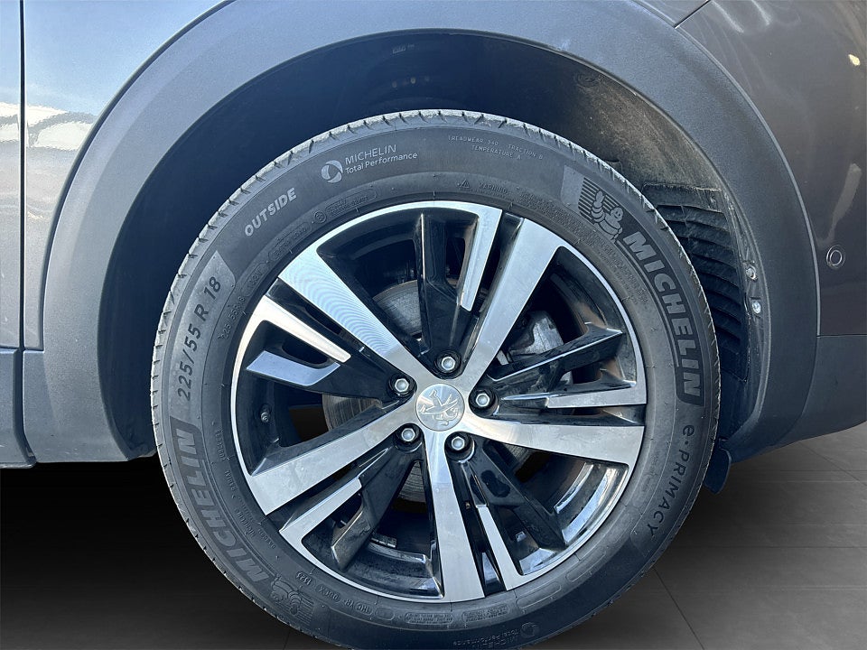 Bild på Peugeot 3008 GT 1.2 PT 130hk Aut CARPLAY