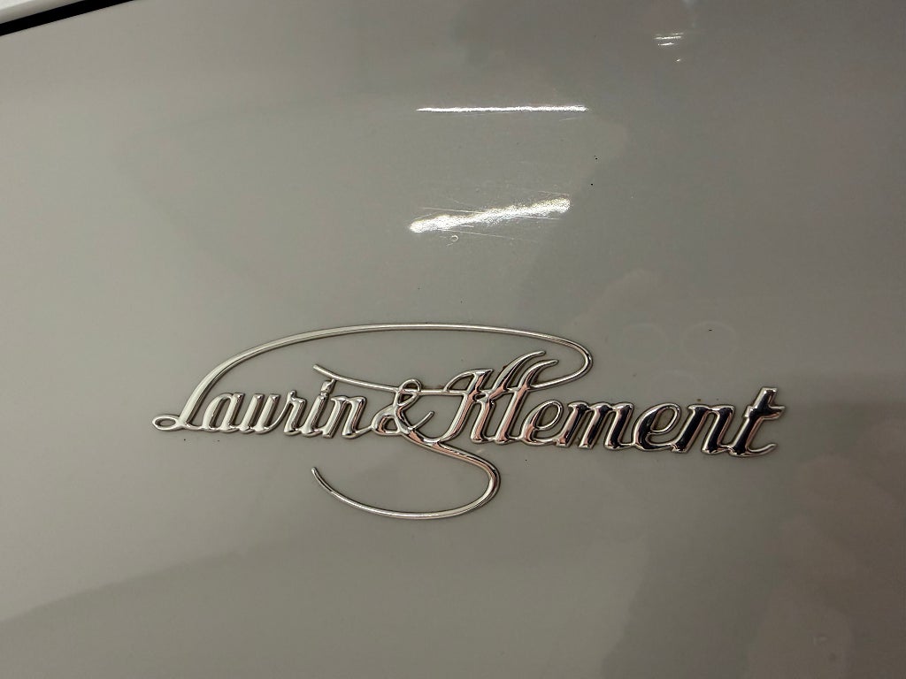 Skoda Superb 2016 - miniatyr 5