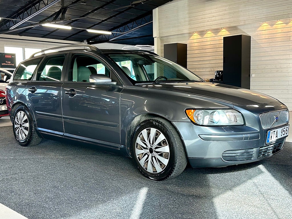 Volvo V50 2.4 Nybesiktigad Dragkrok 140hk