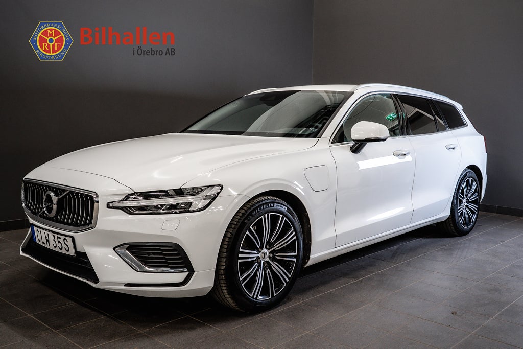 Volvo V60 Recharge T6 AWD Inscription Expression Drag Kamera Navi VOC MOMS