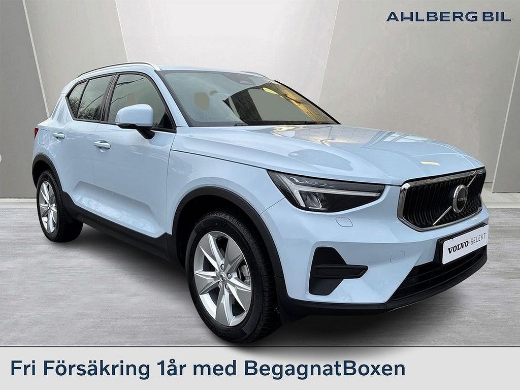 Volvo XC40 B4 FWD Bensin Core SE II, Parkeringskamera Bak, Baklucka Elmanöv