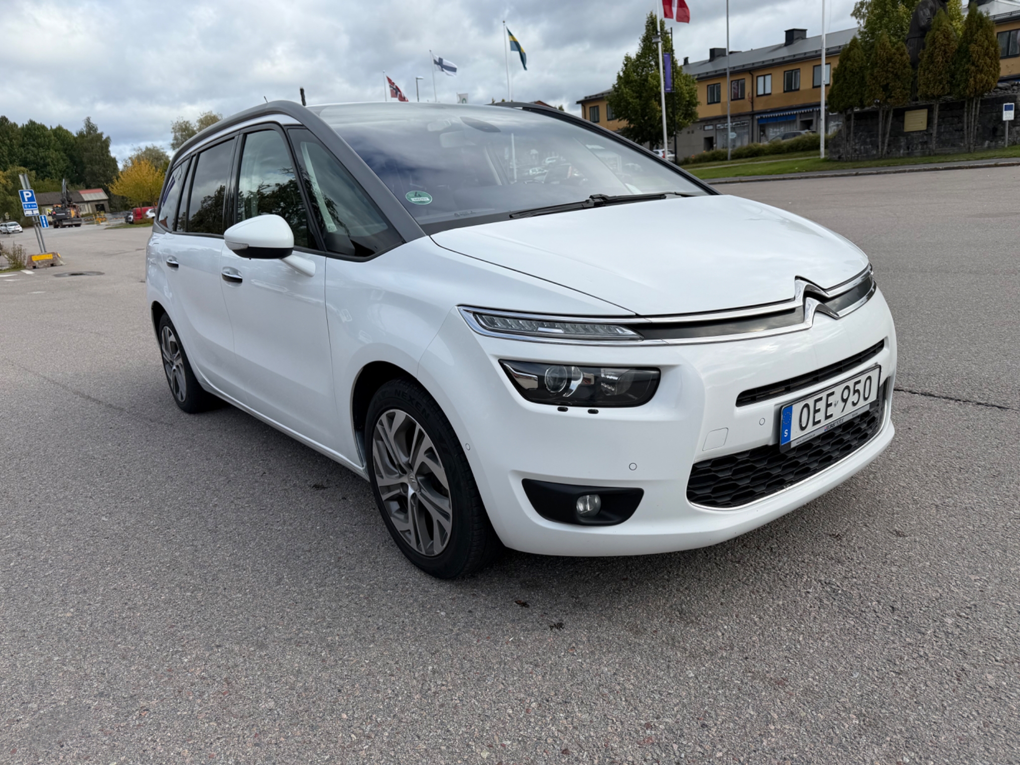 Citroen Grand C4 Picasso 2016, bild 3/10