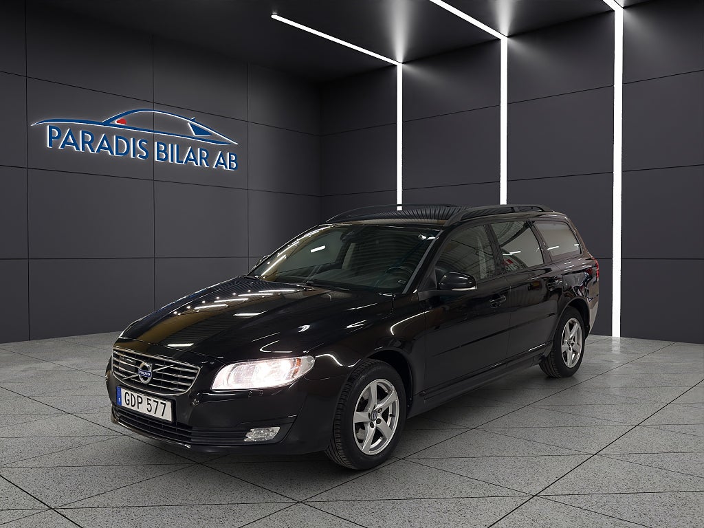Volvo V70 D3 Geartronic  Vdäck Nyabromsar Kamrembytt