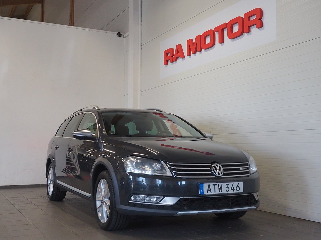 Volkswagen Passat Alltrack 2.0 TDI 4M Premium | Pano | D-Vär 2014