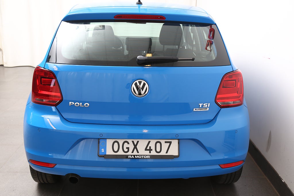 Volkswagen Polo 1,2 TSI 90hk 5-dörrar Pluspaket Farthållare P-sensor 2017