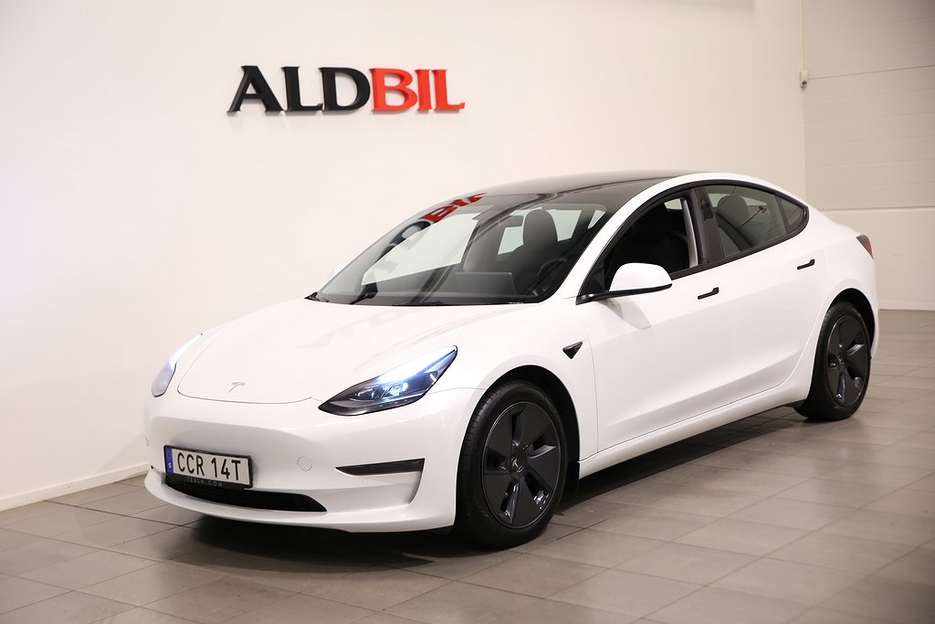 Tesla Model 3 Dual Motor Long Range 440hk AWD / Drag / Läder / Pano