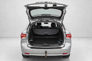 Toyota Avensis 2012 bild 8