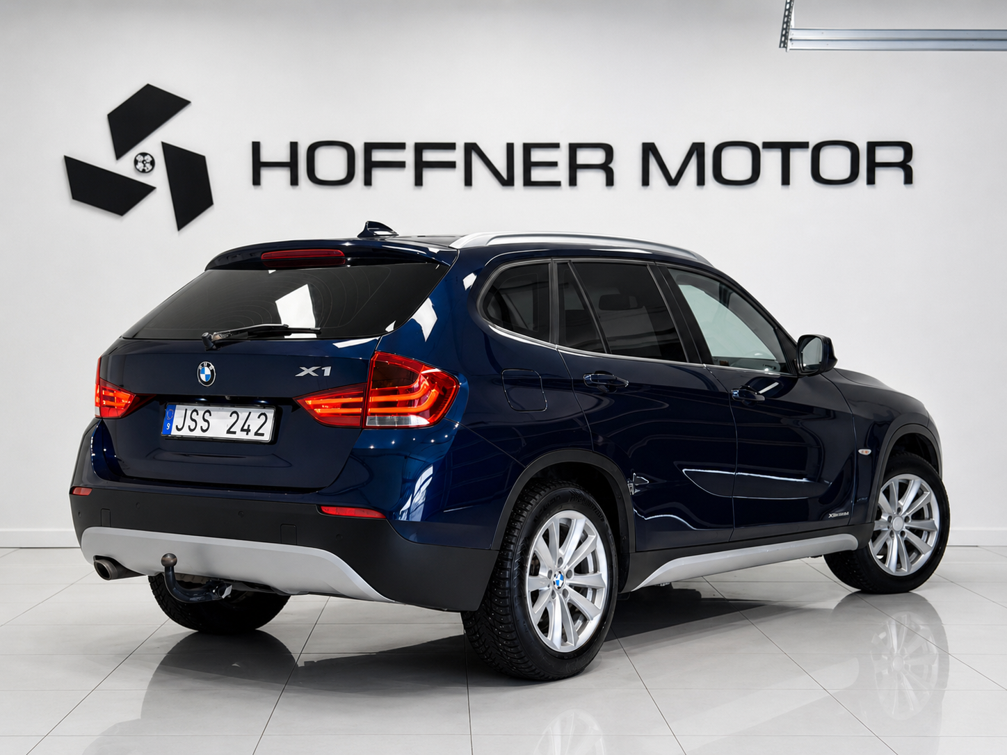 BMW X1 xDrive23d Steptronic GPS 2010, kuva 4/40