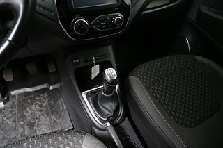 SUV Renault Captur 23 av 25