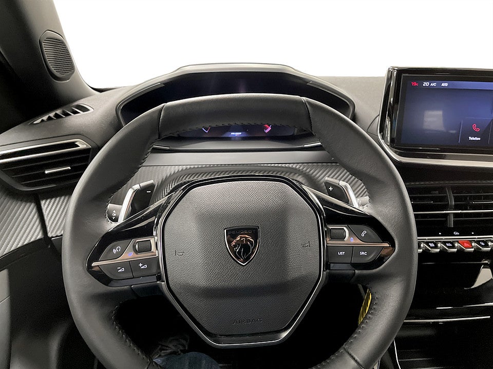 Bild på Peugeot 2008 GT 1.2 PT 130hk Aut B-KAMERA CARPLAY