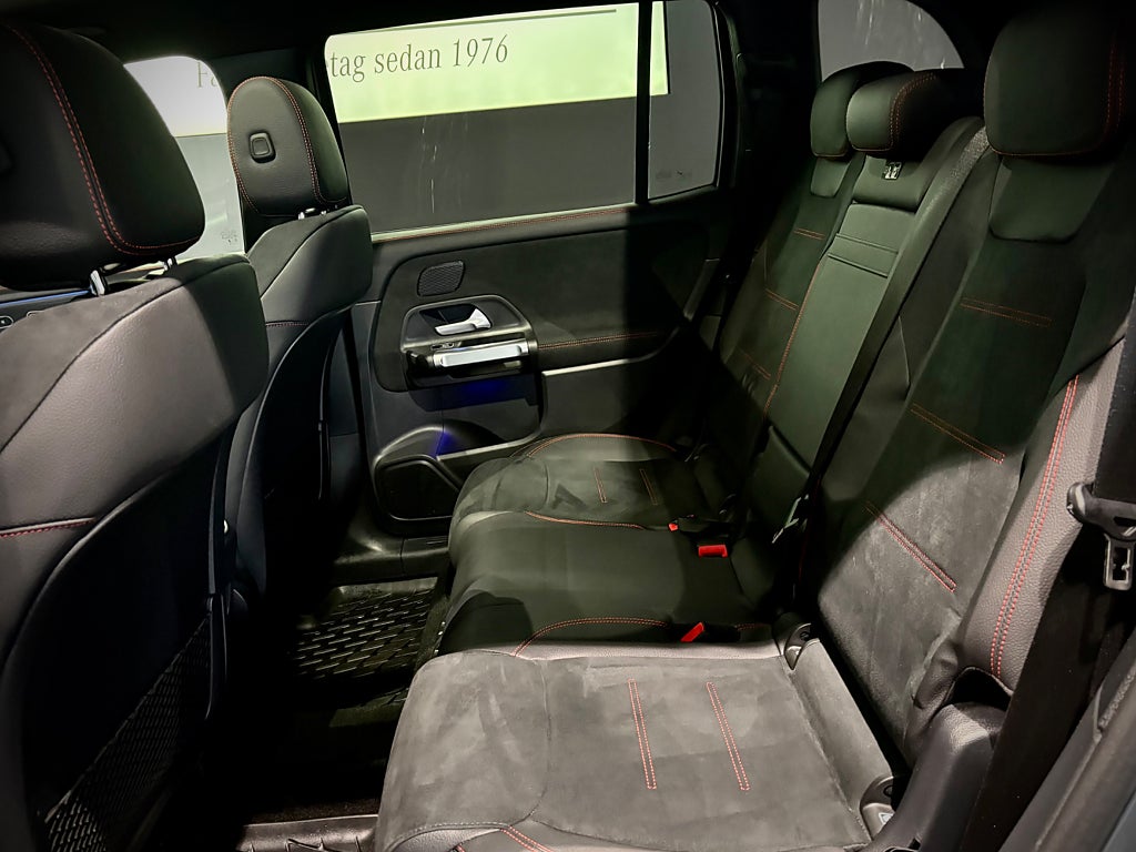 Mercedes-Benz GLB 220 d 4MATIC AMG 7sits Glastak Vinterpaket Drag Elstol - bild 7