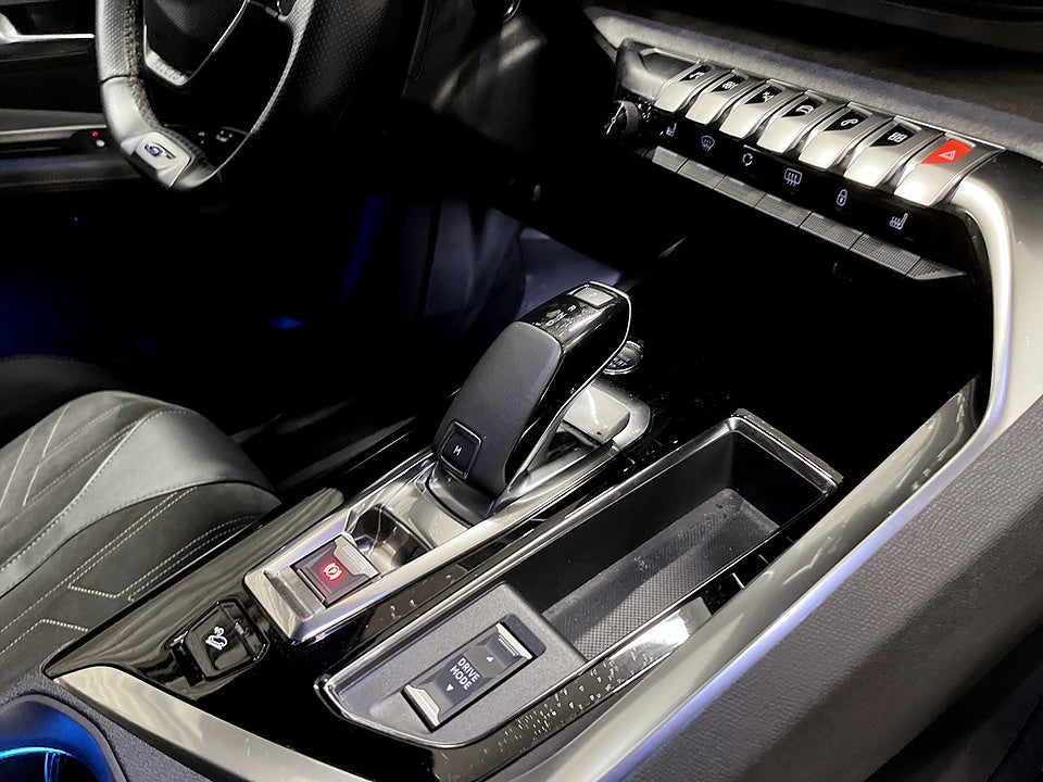 Bild på Peugeot 3008 GT 1.2 PT 130hk Aut - 360, EN ÄGARE