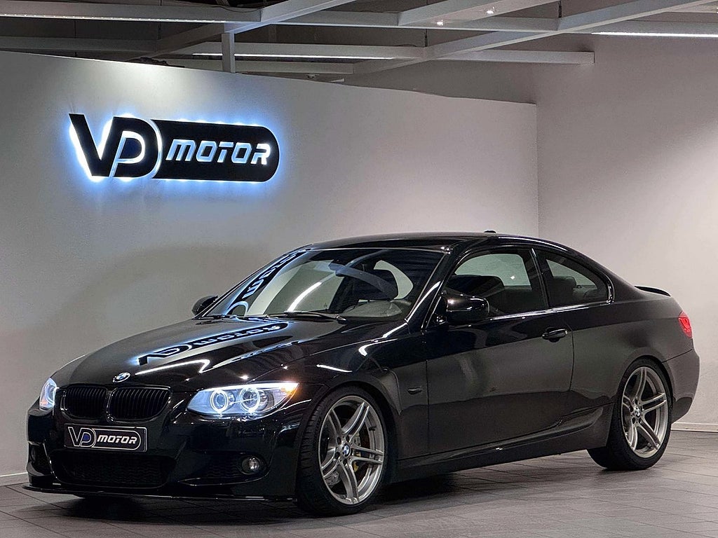 BMW 335i Coupé M-Sport Manuell LCI Sv-såld 306hk