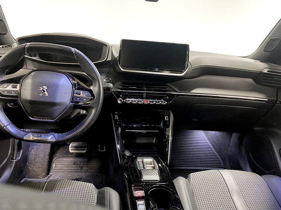 Bild på Peugeot E-2008 GT 50kWh 136hk Aut - B-KAMERA, CARPLAY