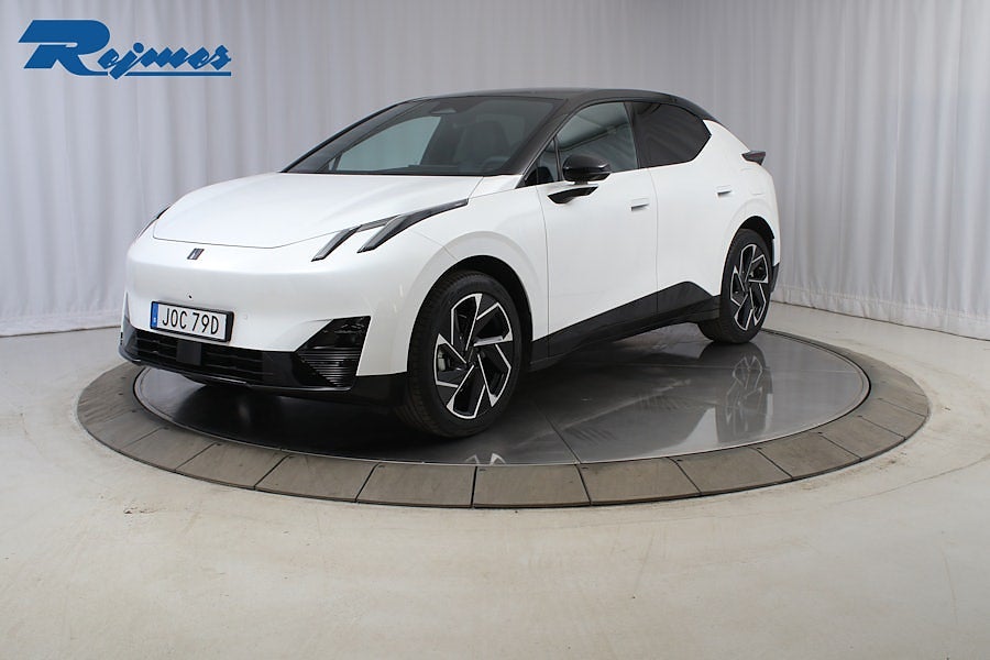 Lynk & Co 02 More BEV