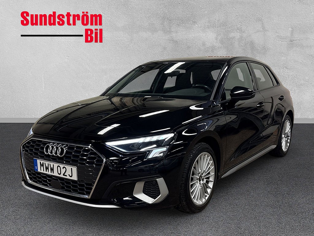 Audi A3 35 TFSI Advanced LED/Cockpit/P-sensorer Vinterhjul