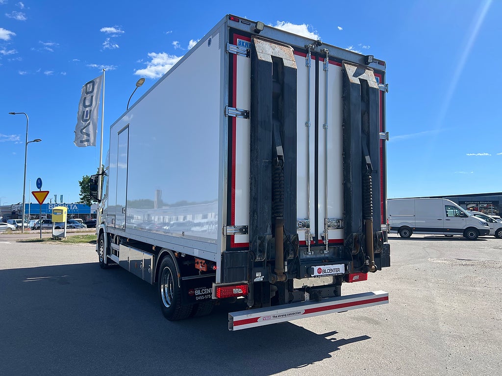 Scania G320 4x2 Maskintransport, Borrigg, Servicebil