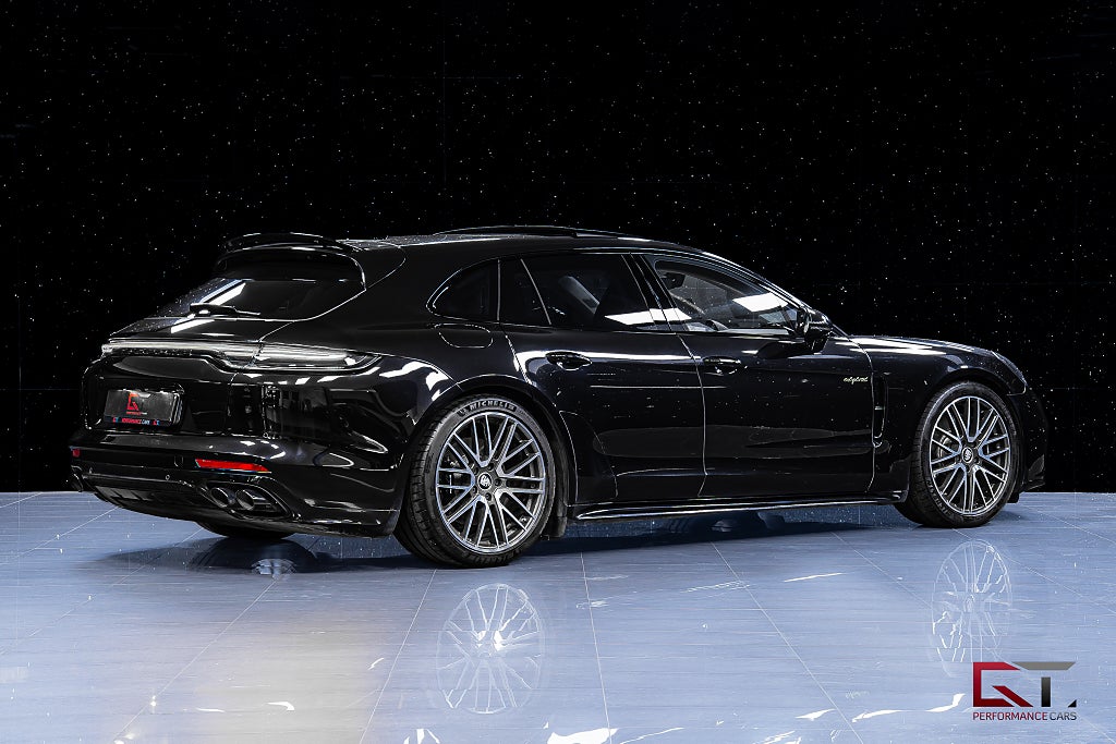 Porsche Panamera 4S E-Hyb ST SportDesign Bur3D 21" Kolfiber Pano 18-vägs