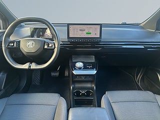 MG MG4 Electric Standard Range 51 kWh MOMS/Psens/Rattvärme – bild 8