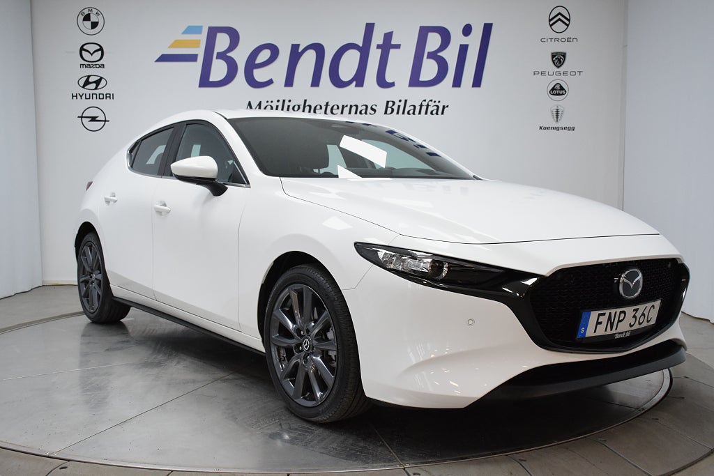 Mazda 3 2.5 e-SKYACTIV / Backkamera/ Adaptiv Farthållare