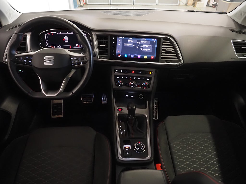 Seat Ateca 2.0 TDI 4Drive FR Cockpit Drag Navi D-Värm B-Kam 2021