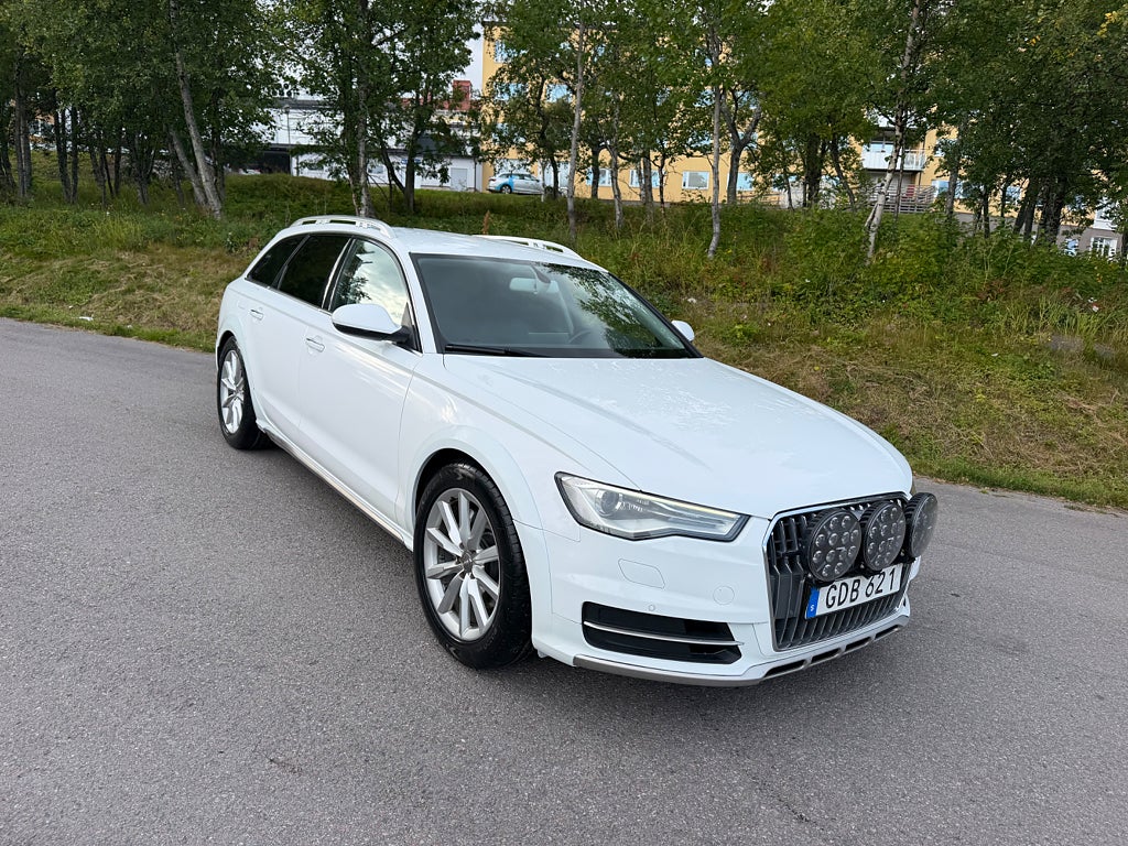 Audi A6 Allroad allroad quattro 3.0 TDI V6 clean diesel quattro