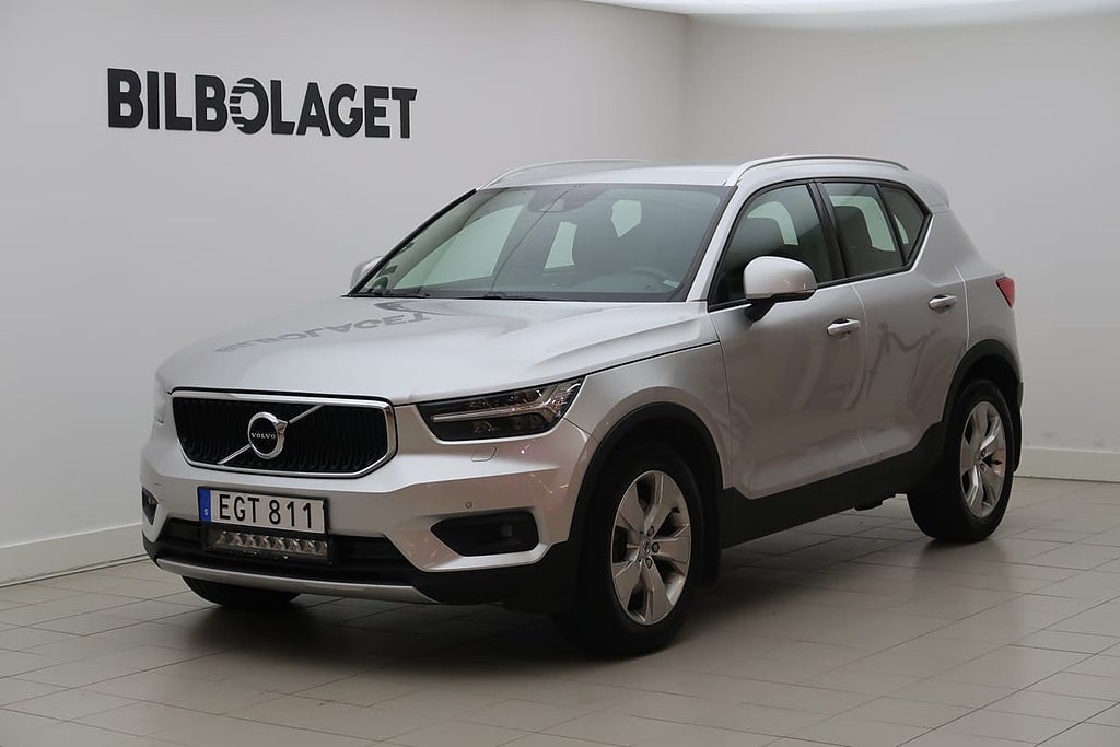 Volvo XC40 D4 AWD Momentum Intro Edition