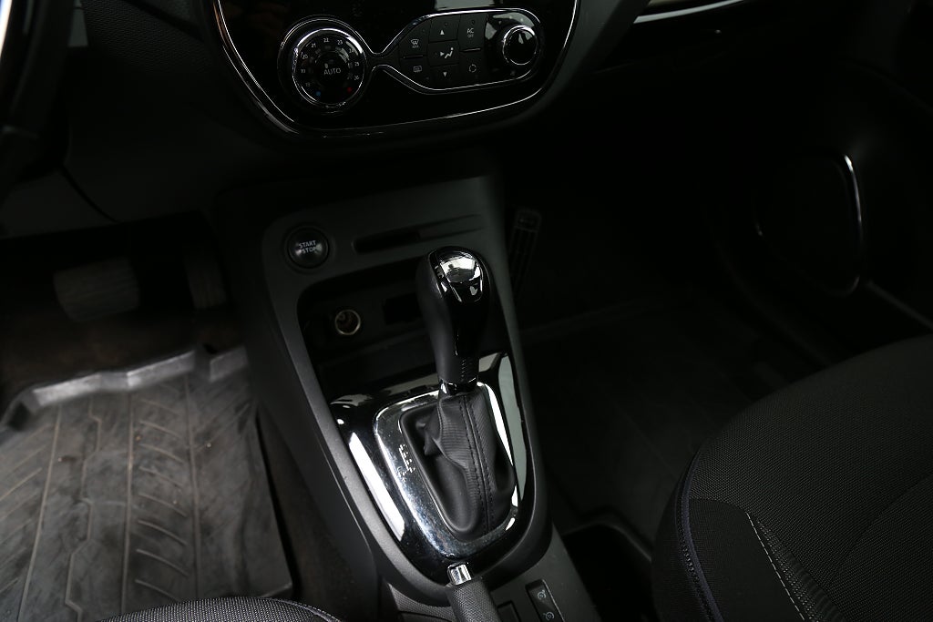 Renault Captur 1,2 TCe 120hk Aut Dynamique Navi Motorv 2014