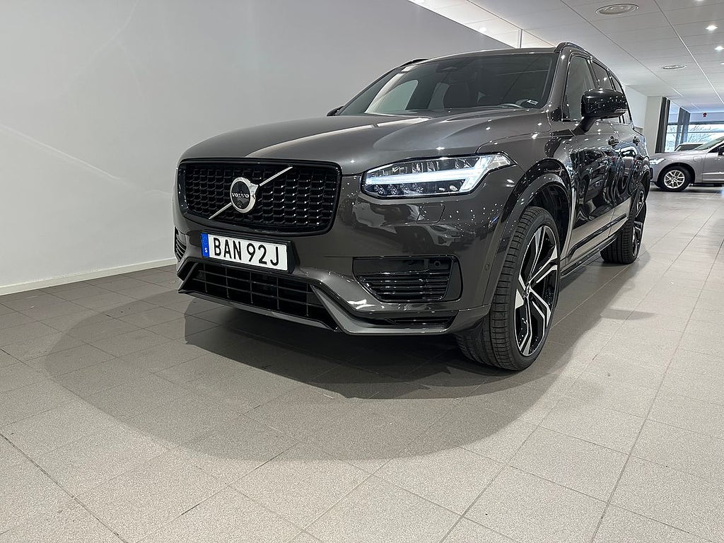 Volvo XC90 7 Säten Recharge T8 Ultimate Dark Edition.