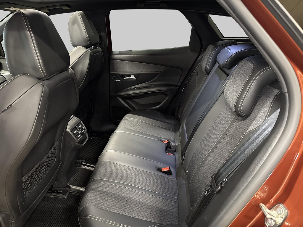 Peugeot 3008 1.6 PureTech 180 GT-Line Drag/Pano – bild 9