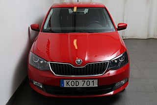 Halvkombi Skoda Fabia 5 av 23