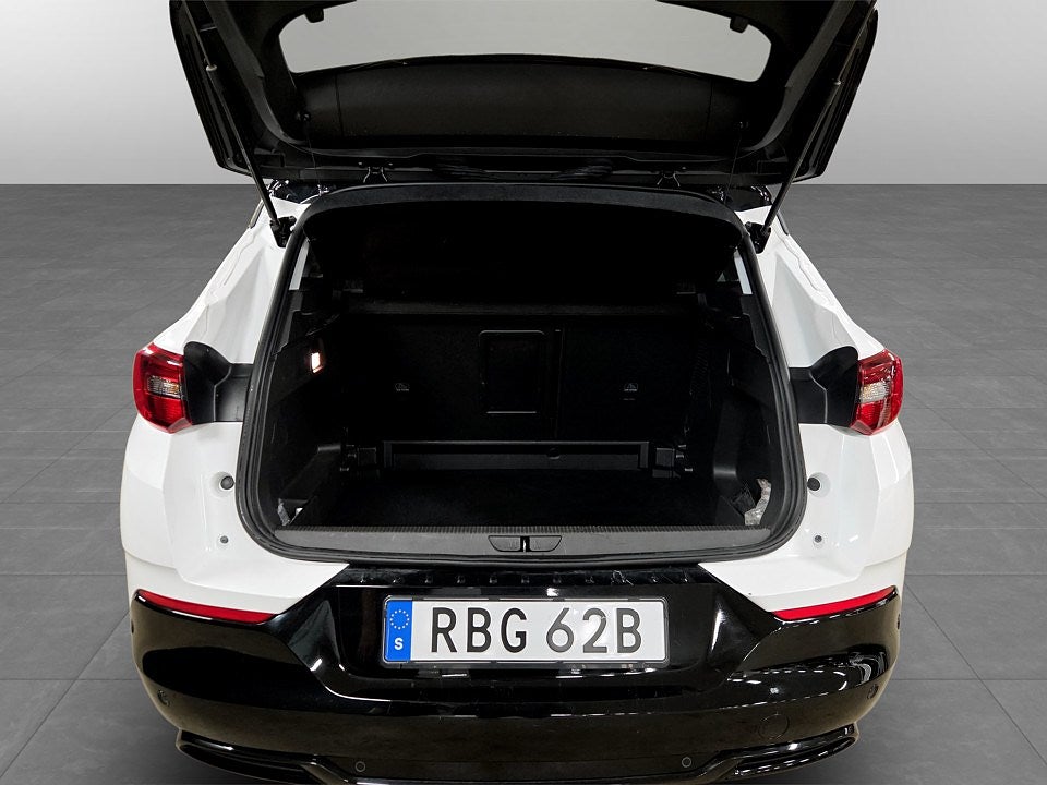 Bild på Opel Grandland GS 1.2 Turbo 130hk Aut - B-KAMERA, RATTVÄRME