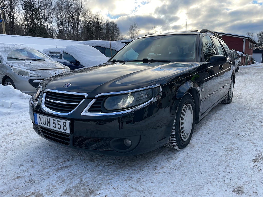 Saab 9-5 SportCombi 2.0t BioPower Vector taklucka 