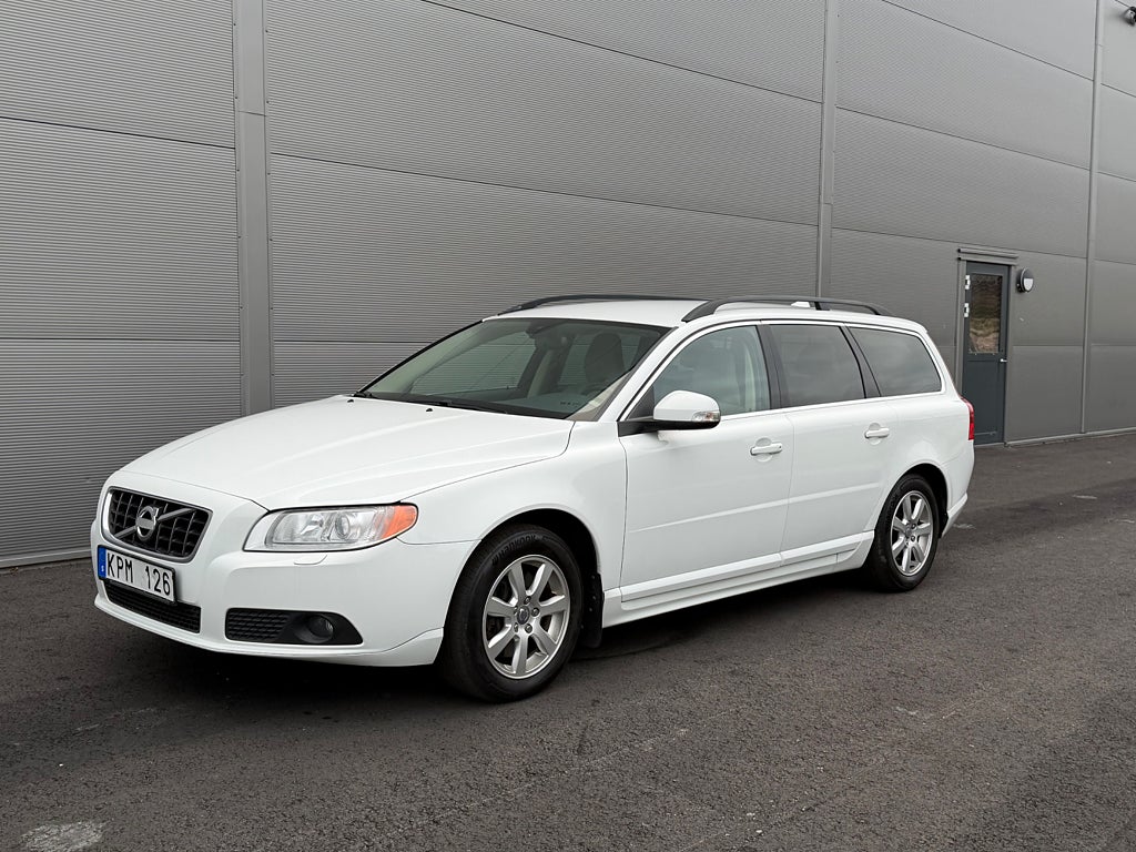Volvo V70 D5 AWD Geartronic Momentum Drag/Värmare