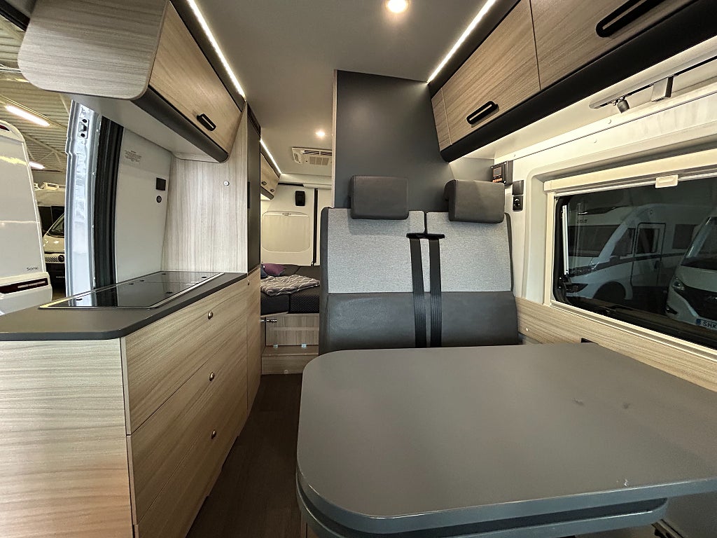 Sun Living V 65 SL / AC / Drag / Inverter / Solcell / LED ljusramp /  - Sun Living