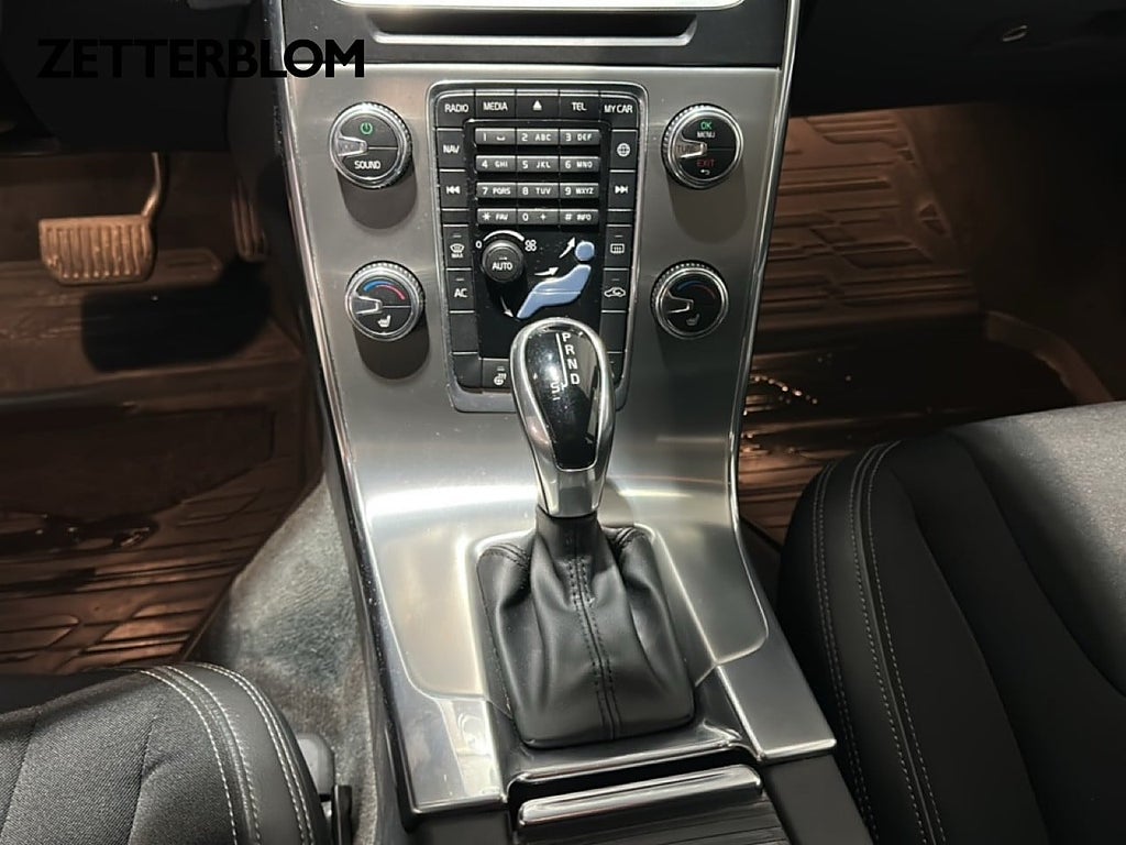 Kombi Volvo V60 14 av 20