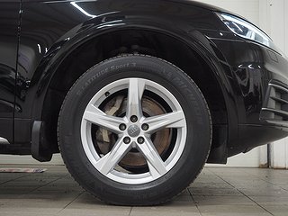 SUV Audi Q5 9 av 24