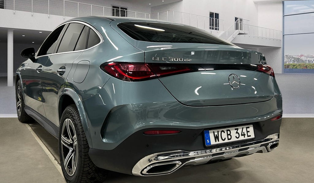 Mercedes-Benz GLC 300 de Coupé 4MATIC AMG Glastak 20tum Läder - bild 2