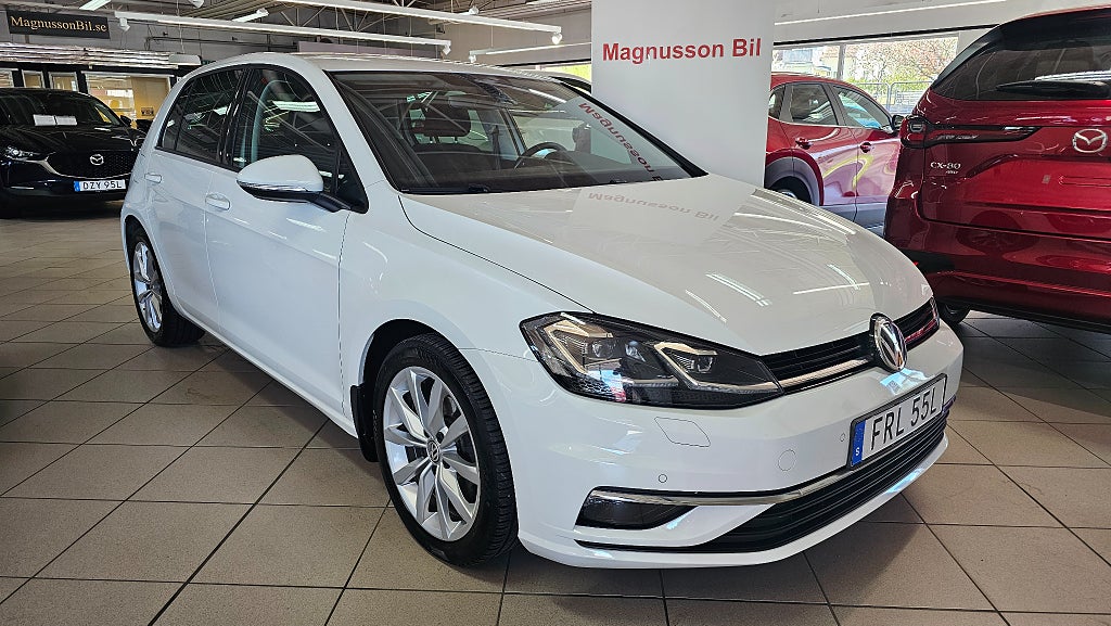 Volkswagen Golf 5-dörrar 1.0 TSI OPF Base 