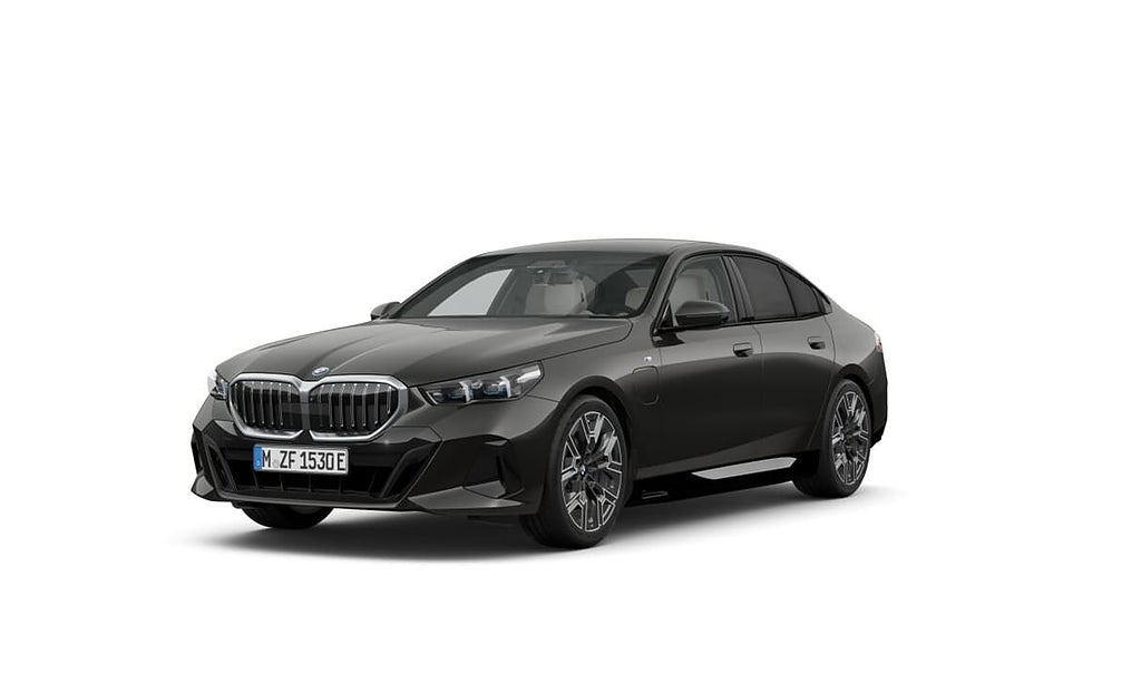 BMW 530e xDrive M Sport Business / 20\" / B&W / Nypris 790\"